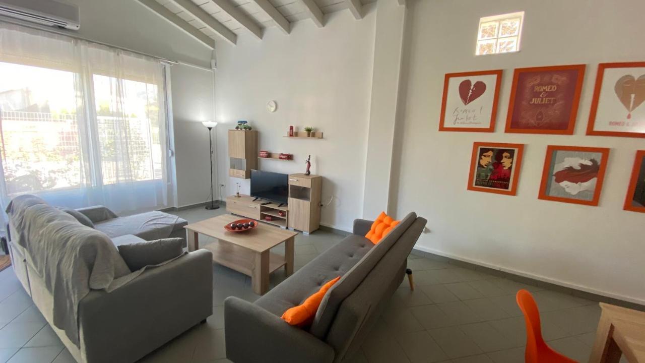 דירות Patras Romeο House מראה חיצוני תמונה