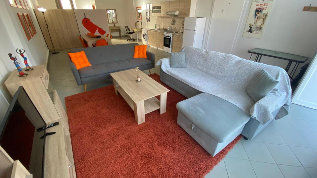 דירות Patras Romeο House מראה חיצוני תמונה